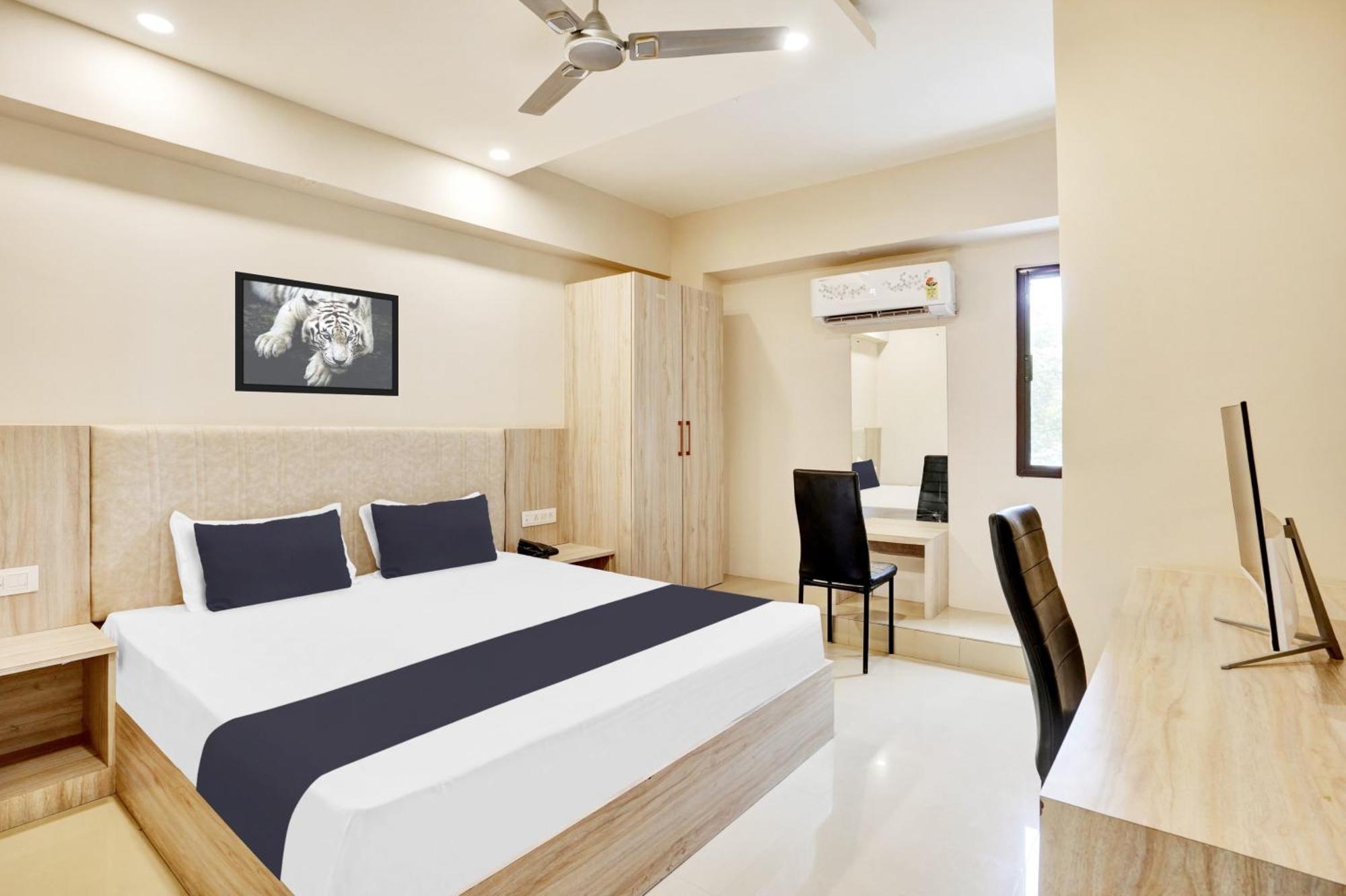 Hotel O Vira Jamshedpur Bagian luar foto