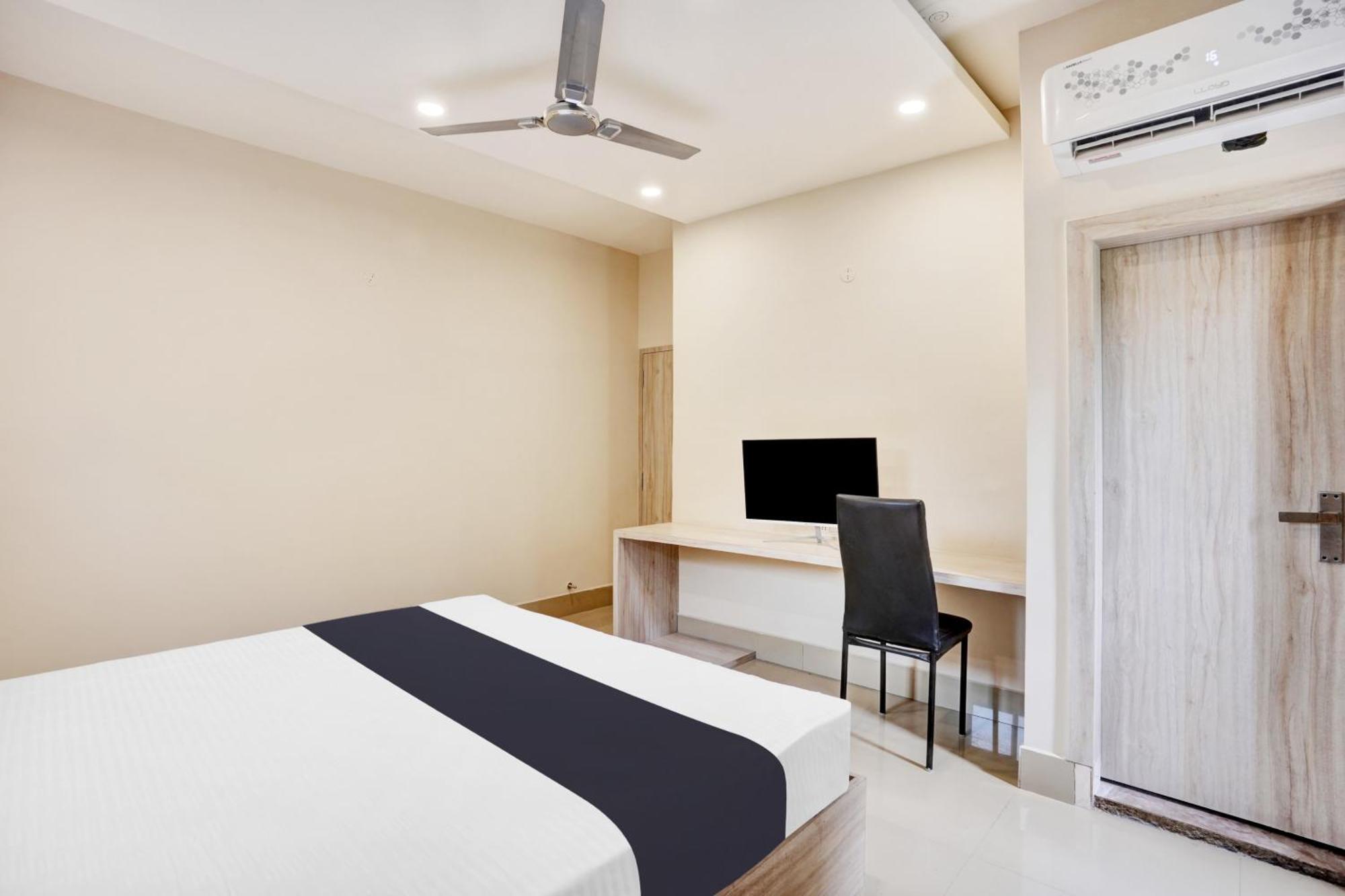 Hotel O Vira Jamshedpur Bagian luar foto